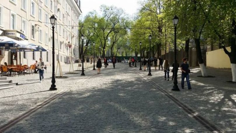 Aleea Medicilor a apărut pe strada pietonală din Chișinău
