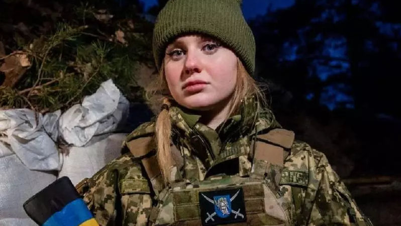 În armata Ucrainei sunt acum 38.000 de femei: Câte luptă în prima linie