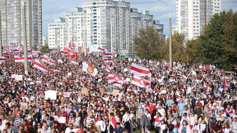Proteste în Belarus: Poliția anunță aproape 800 de persoane reținute