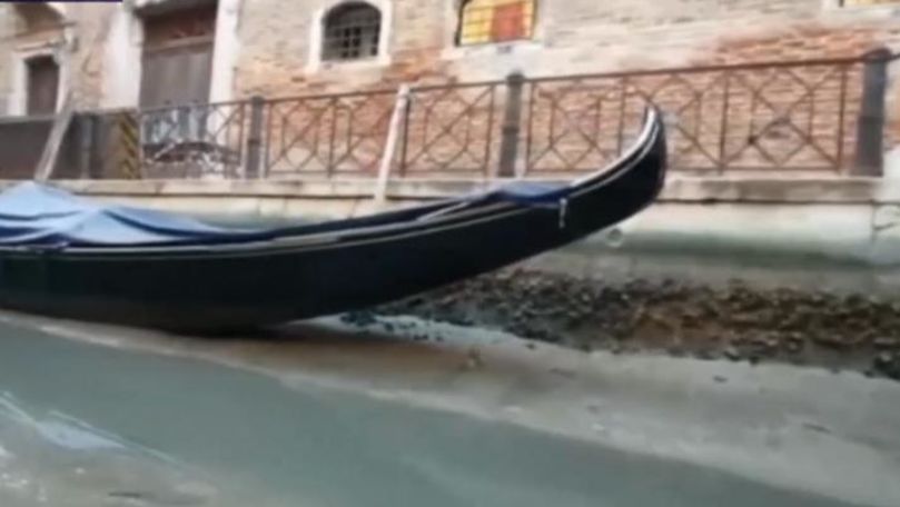 După ce a fost afectată de inundații puternice, Veneția a secat
