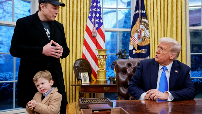 Elon Musk şi-a adus fiul cel mic în biroul lui Donald Trump. Motivul