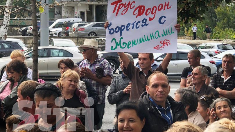 Susținătorii lui Șor protestează la CNA și Procuratura Anticorupție