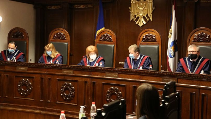 КС призвал парламент внести поправки, препятствующие разжиганию ненависти.