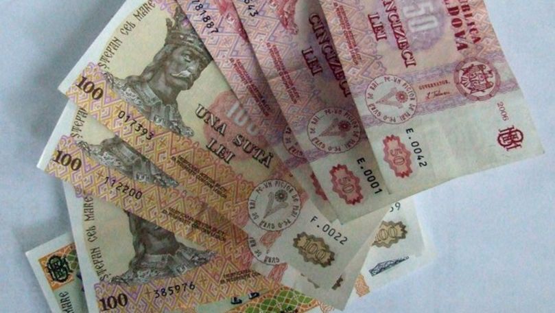 Peste 550.000 de pensionari vor primi ajutor înainte de sărbători