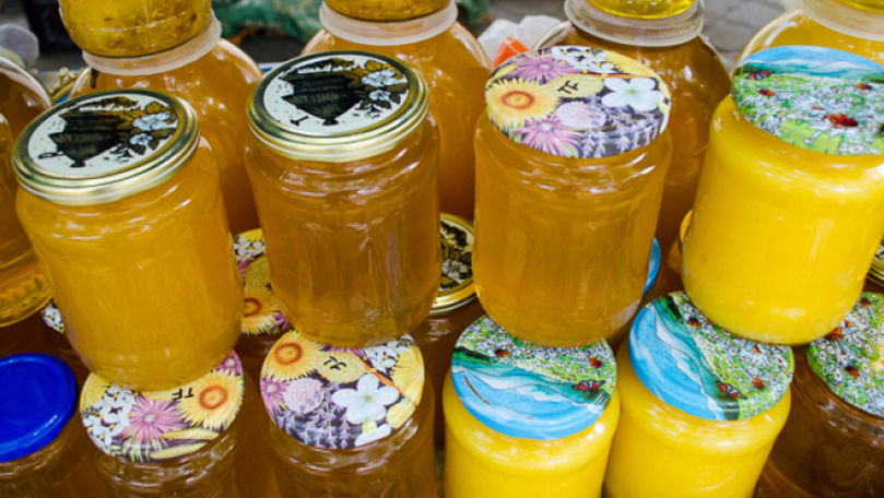 Exportul de miere, în creștere: Produsele apicole au ajuns în Canada și SUA