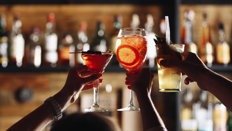 Cât timp rămâne alcoolul în sânge. Care băuturi se elimină cel mai greu