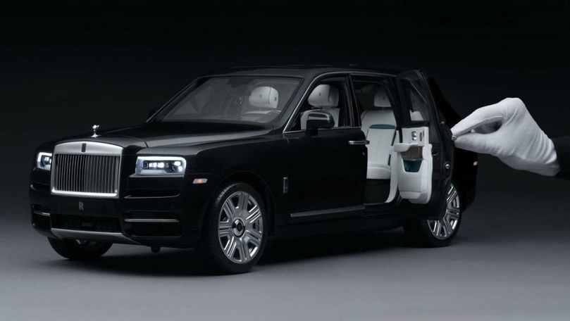 O machetă Rolls-Royce este mai scumpă decât un SUV real