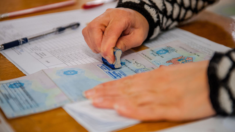 CEC a stabilit cum vor vota la alegeri mai multe categorii de cetățeni