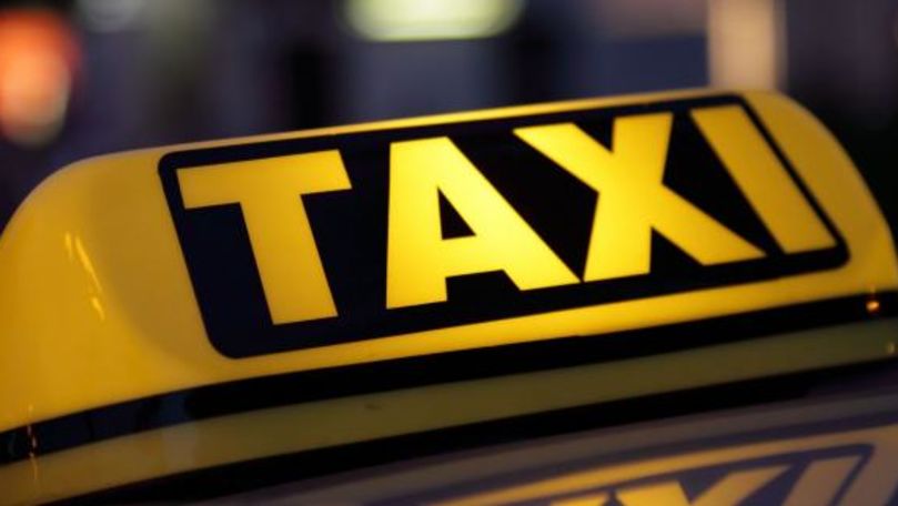 Operațiune specială: 240 de taximetriști au fost amendaţi