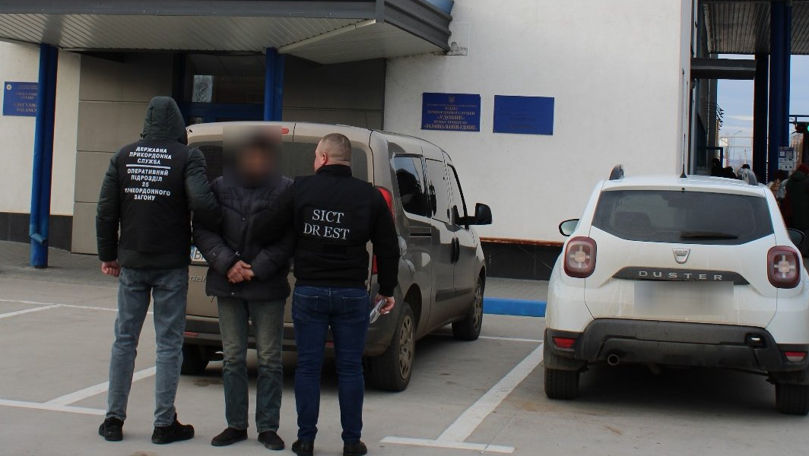 Ajutau ucraineni să treacă frontiera: Un grup criminal, destructurat