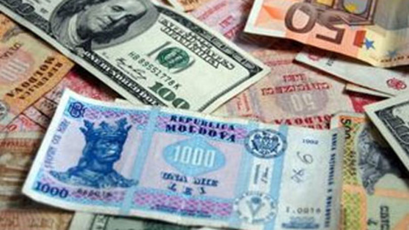 Oferta de valută în Moldova a acoperit cererea de valută cu 120%