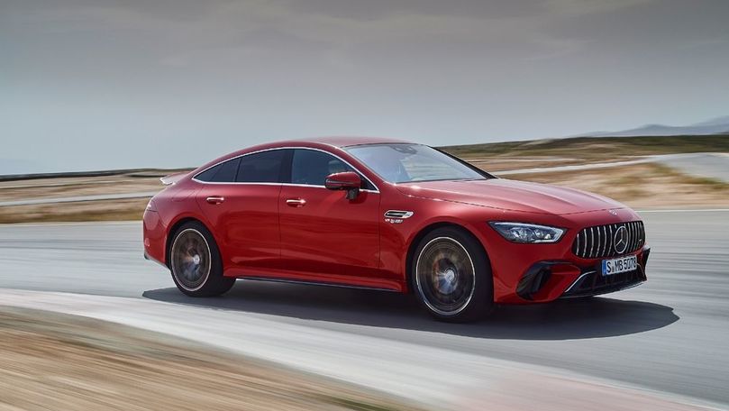 Mercedes-Benz: Livrări amânate din cauza crizei de semiconductori
