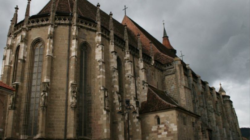 O biserică celebră din România a luat foc acum 330 de ani
