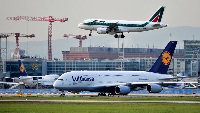 Grevă la compania aeriană Alitalia: 300 de zboruri au fost anulate