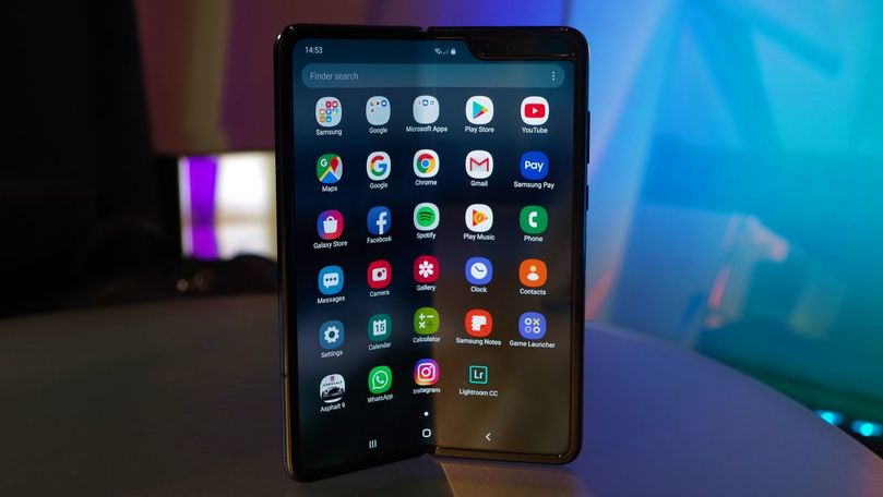 Samsung amână lansarea telefonului pliabil Galaxy Fold
