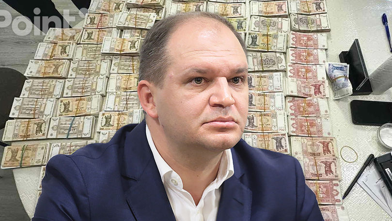 Чебан о крупных суммах денег при обысках в ЖКХ: Кадры не из кабинета директора.