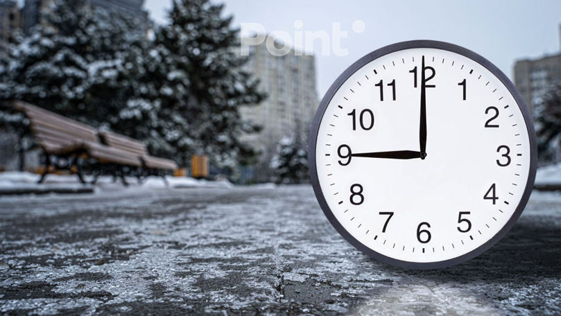 До конца этой недели рабочий день и учебные занятия будут начинаться с 09:00.