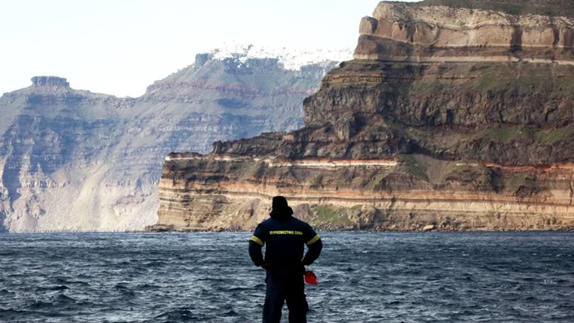 Grecia va construi un port de evacuare a oamenilor pe insula Santorini