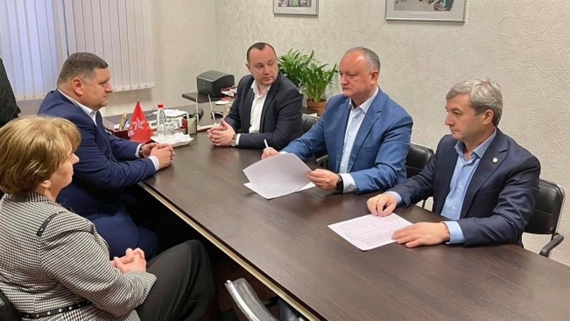 Лидеры ПСРМ провели совещание с Игорем Додоном.