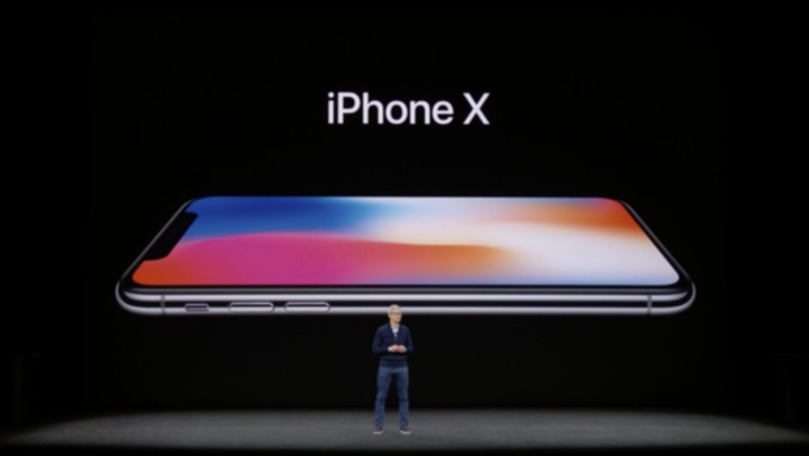 Apple modifică iPhone X. Ce culoare va avea noul telefon