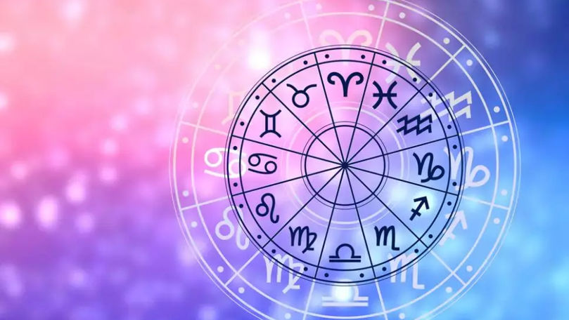Horoscop 18 noiembrie 2024: Zodia care se gândește să renunțe la job