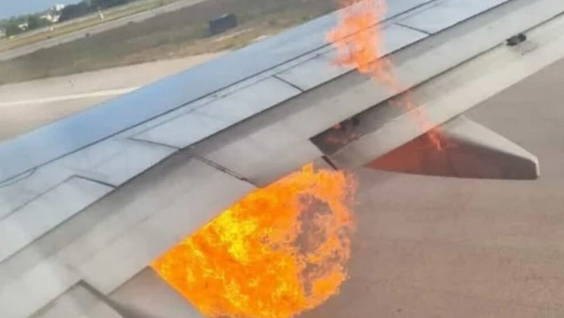 Panică la bordul unui avion care decolase din Grecia: Motorul a luat foc