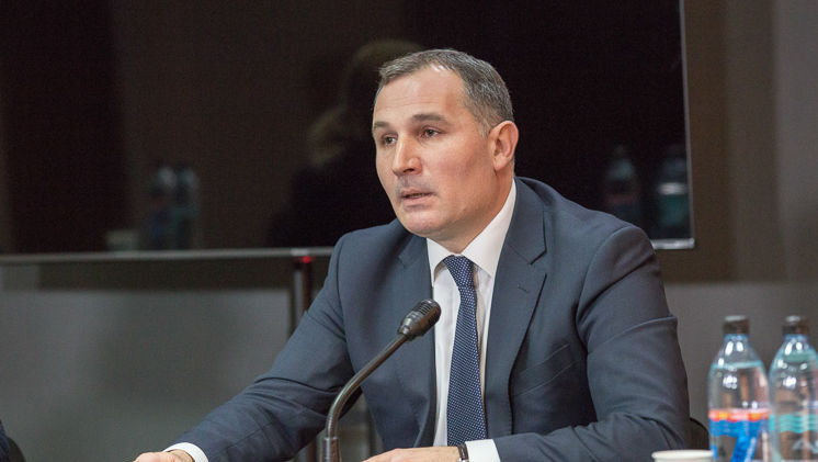 Un fost șef SIS acuză: Avocatul Hlopețchi, protejat de oameni din sistem