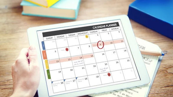 Agenda electronică: Părinții vor urmări activitatea copiilor la școală
