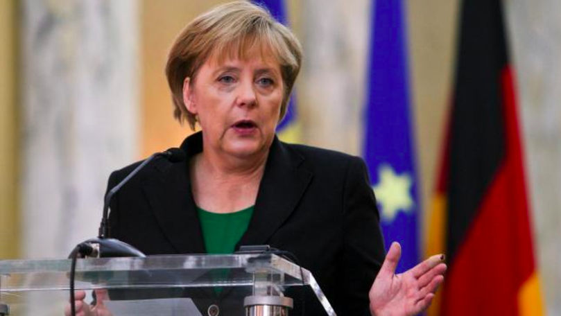 Cât costă ursul de pluş care seamănă cu Angela Merkel