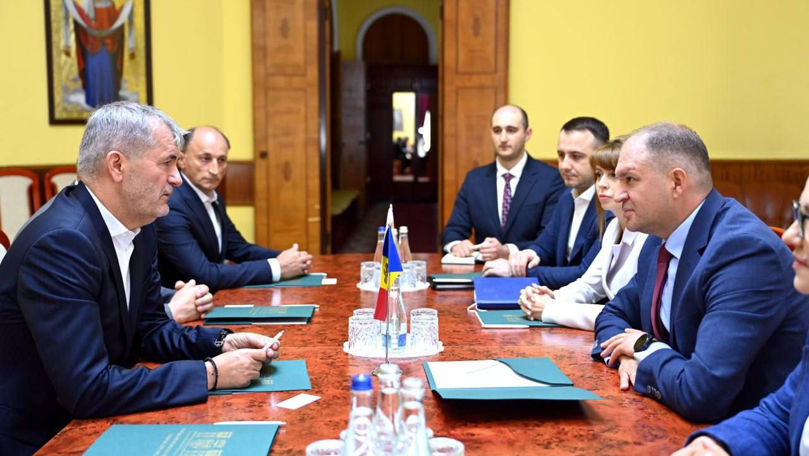 Președintele Consiliului Județean Botoșani a vizitat Primăria Capitalei