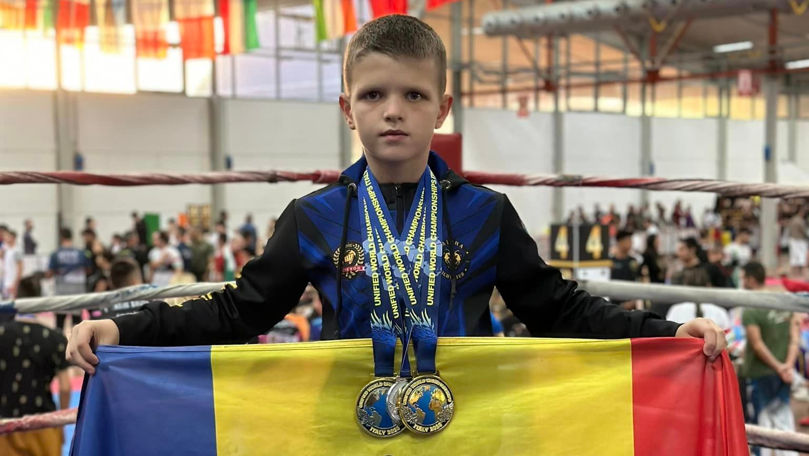 Un luptător moldovean a devenit campion mondial la doar 11 ani