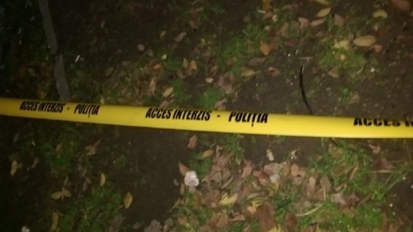 Femeie din Telenești, găsită moartă. Victima ar fi fost violată