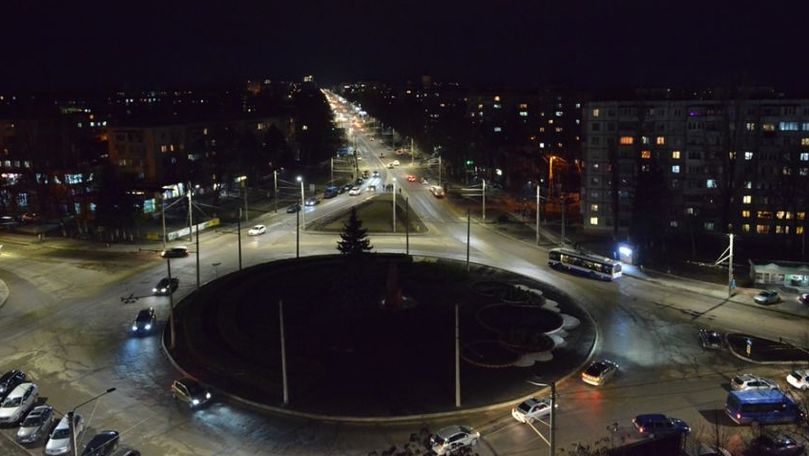 A fost inaugurat iluminatul public pe strada Alba-Iulia din Chișinău