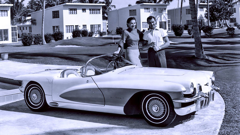 Cele mai ciudate mașini gândite în anii ’50 sunt rupte fix din filme SF