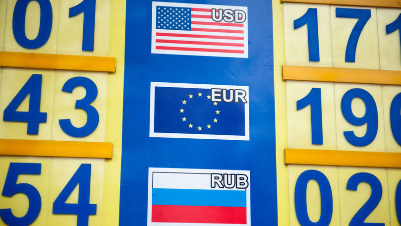 Curs valutar 10 octombrie 2020: Cât valorează un euro și un dolar