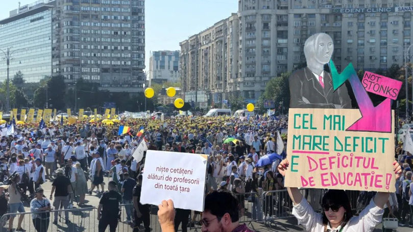 Anul școlar a început în România, pe fondul protestelor profesorilor