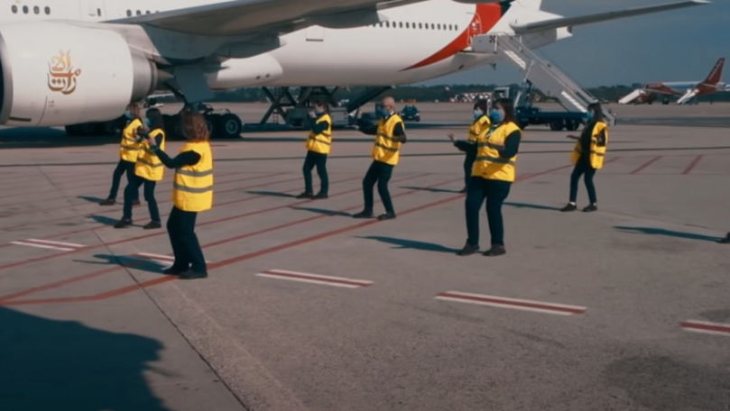 Flashmob pe aeroportul Milano Malpensa: Angajații au dansat Jerusalema