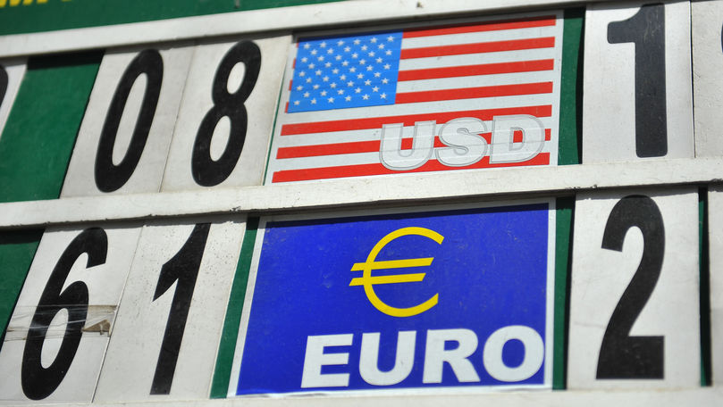 Curs valutar 13 septembrie 2021: Cât valorează un euro și un dolar