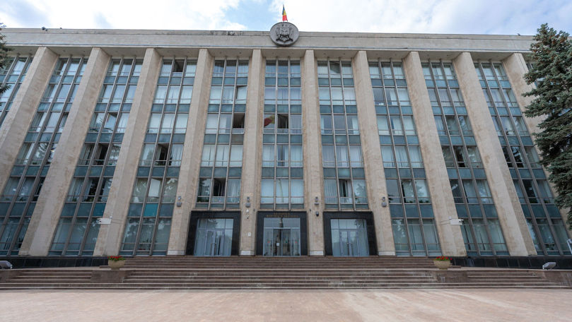 Propunerea sindicatelor privind salariul minim de 8.050 de lei, transmisă Guvernului