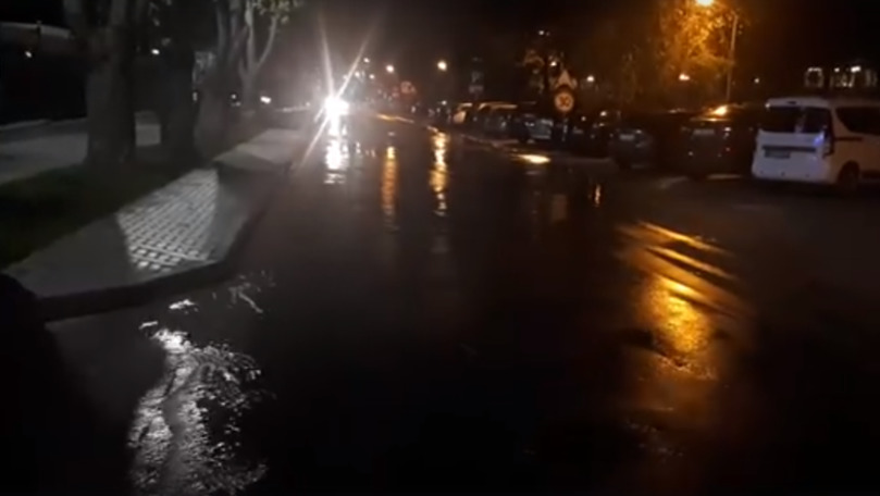 Havuzul de la Președinție ar fi inundat o stradă din Chișinău