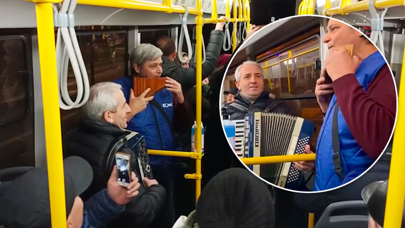 Surpriză pentru pasagerii troleibuzului 24: Maestrul Moscovici a cântat