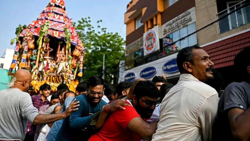 Morți și zeci de răniți în urma unei busculade într-un templu din India
