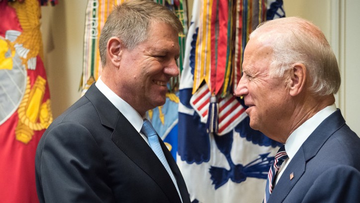 Йоханнис попросил Байдена о более жестком пакете санкций против России.