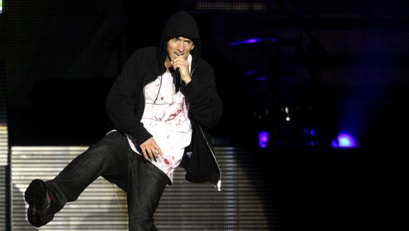 Eminem a sărbătorit 10 ani de când nu a mai băut alcool