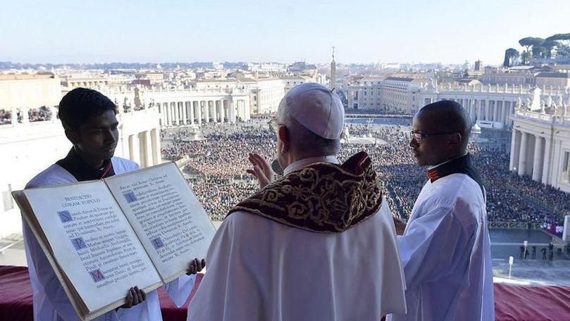 Papa Francisc va vizita județele sărace ale României