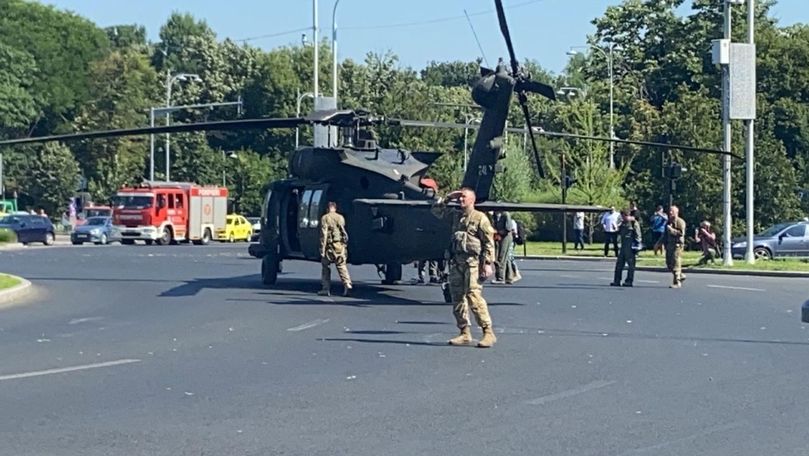 Elicopter aterizat pe o stradă din București: Starea pilotului american