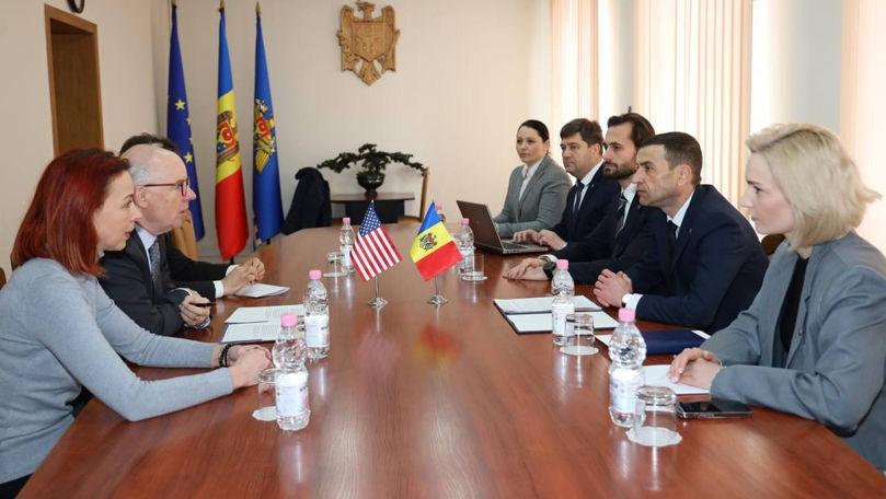 Conducerea Serviciului Vamal, întrevedere cu ambasadorul SUA în Moldova