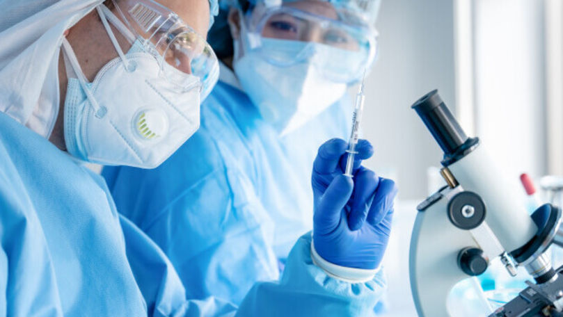 Studiu: Medicament pentru tratarea hepatitei C, eficient împotriva COVID
