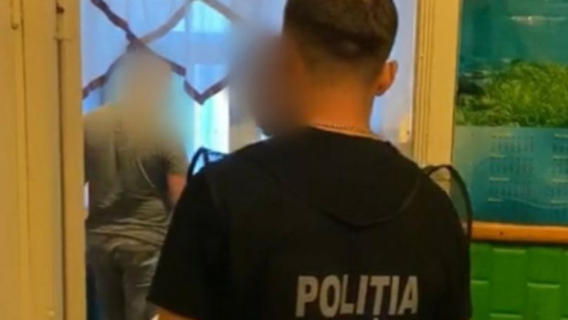 Șantaj cu poze intime: Un deținut a cerut 64.000 lei de la o tânără