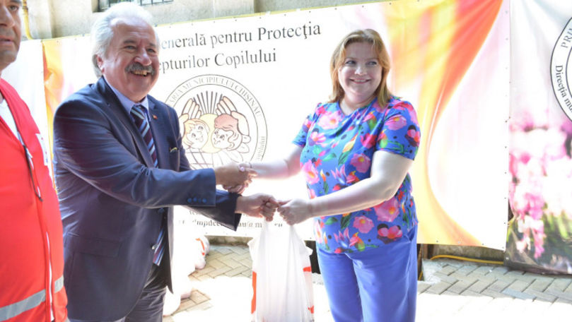 Carne de vită din Turcia, donată unor centre din Chișinău și Găgăuzia